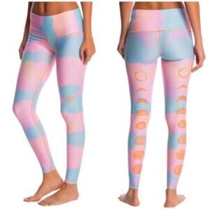 Teeki Leggings New Moon Pink Style Medium Pilates Yoga Athleisure Gym Fitness